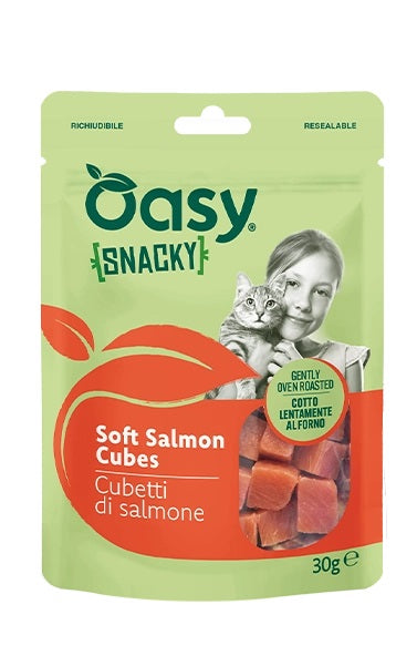OASY GATTO SNACK SNACKY ADULTO CUBETTI DI SALMONE 30 GR